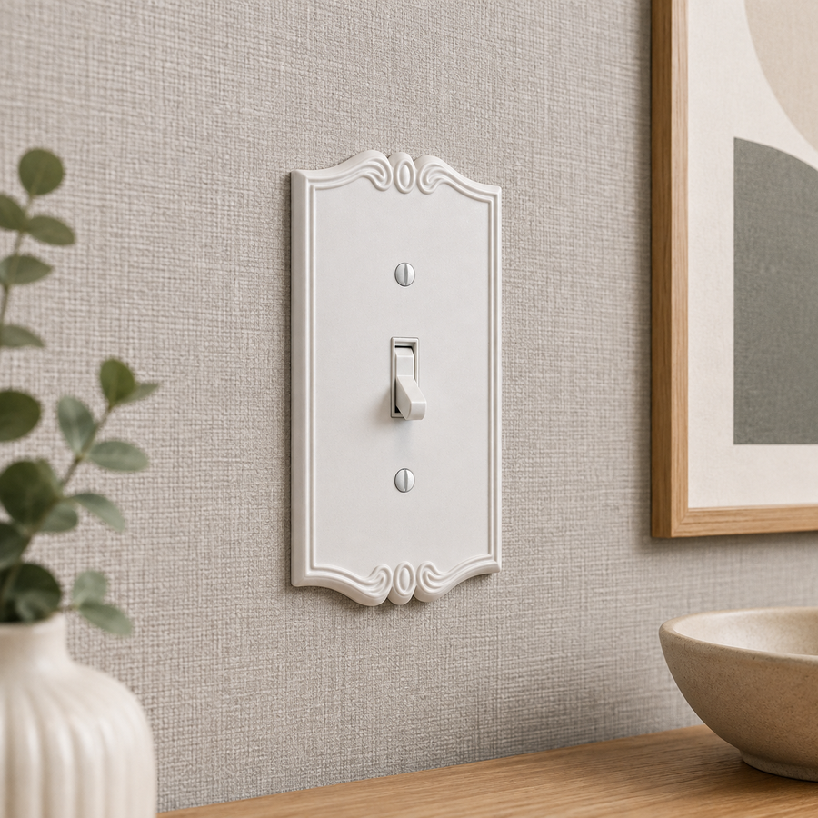 Charleston White Plastic - 1 Toggle Wallplate
