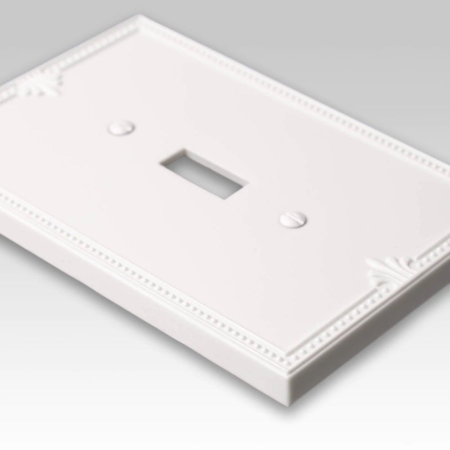 Richmond White Oversized Plastic - 1 Toggle Wallplate - Wallplate Warehouse 38TW 070686575789 1 Toggle
