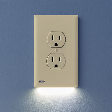 SnapPower GuideLight 2PLUS - Ivory, Duplex - Wallplate Warehouse 01 - O1GL - XIV - SP20 851322008492 1 Duplex