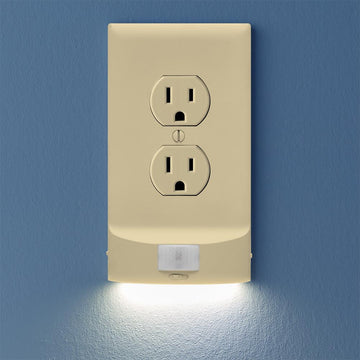 SnapPower MotionLight - Ivory, Duplex - Wallplate Warehouse 01 - O1ML - XIV - SM10 850033353020 1 Duplex
