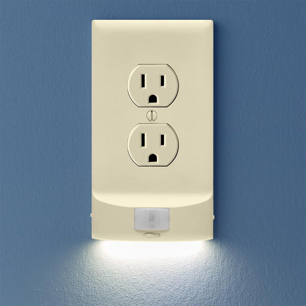 SnapPower MotionLight - Light Almond, Duplex - Wallplate Warehouse 01 - O1ML - XLA - SM10 850033353013 1 Duplex