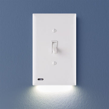 SnapPower Switchlight - 1 Toggle, White - Wallplate Warehouse 01 - SPLG - 100 - TGWH 851322008409 1 Toggle